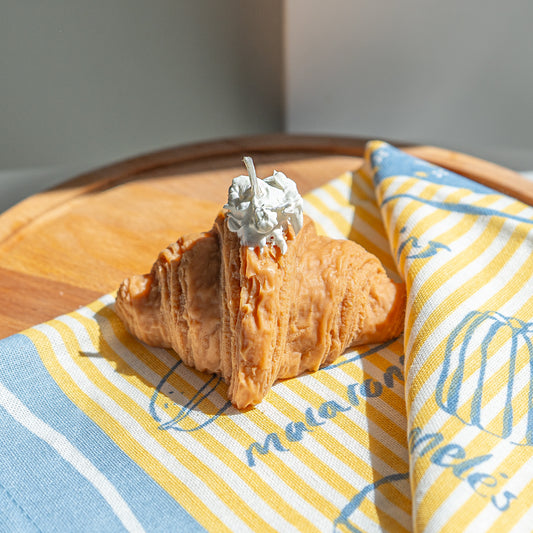 Vainilla and cream Croissant