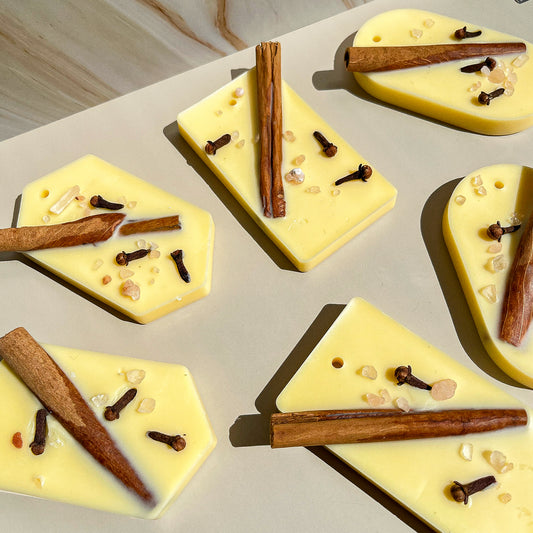 Ambientador de cera con aroma a naranja y canela